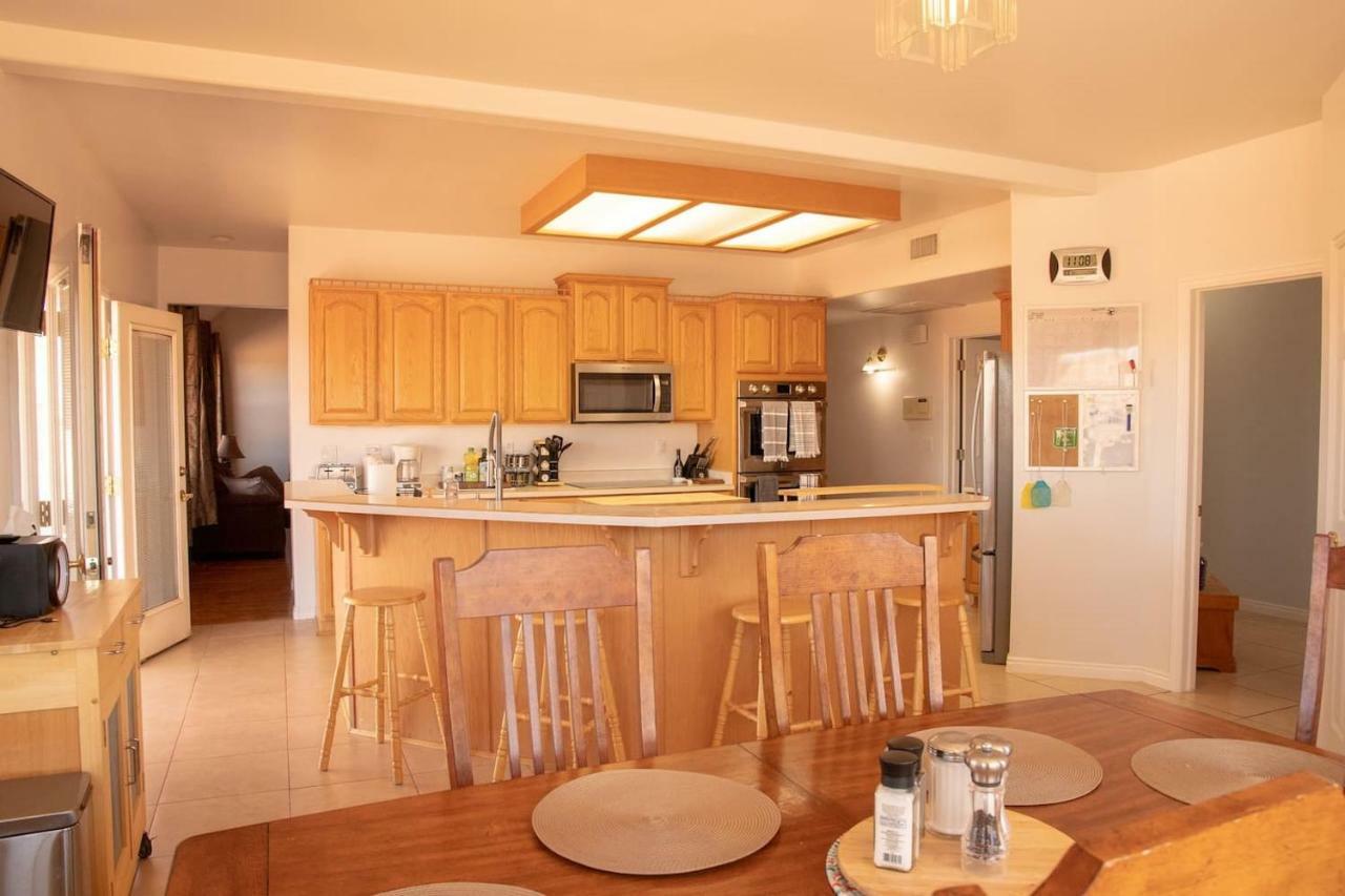 Wahweap Ranch - 8-Bedroom Lake Powell Vacation House Page Exterior photo